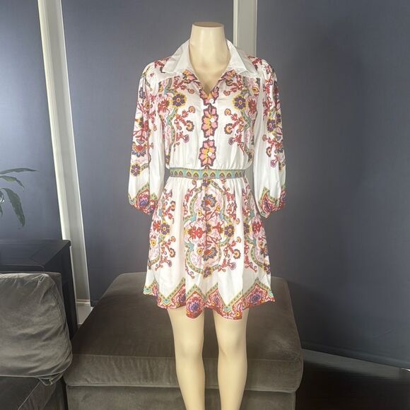 Dresses & Skirts - Women’s Floral Print White Summer Mini Dress *Tag Size M fits like a SMALL NEW